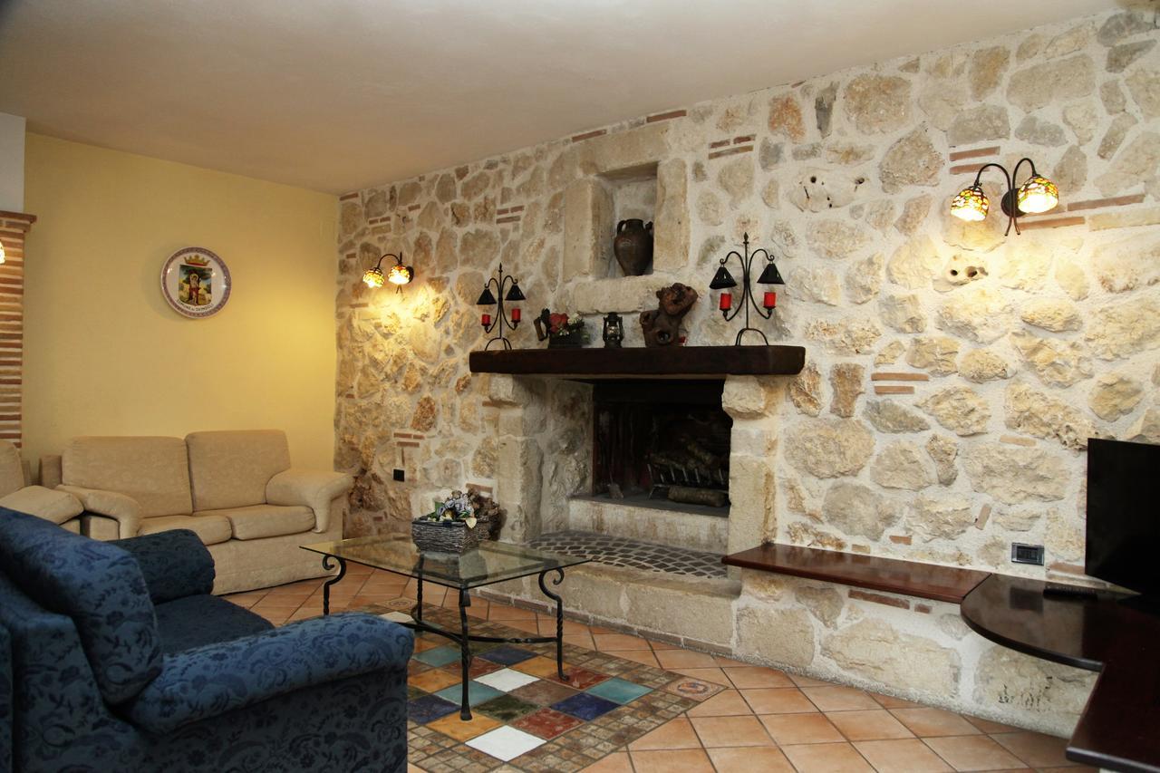 Hotel Il Ghiro Ovindoli Dış mekan fotoğraf